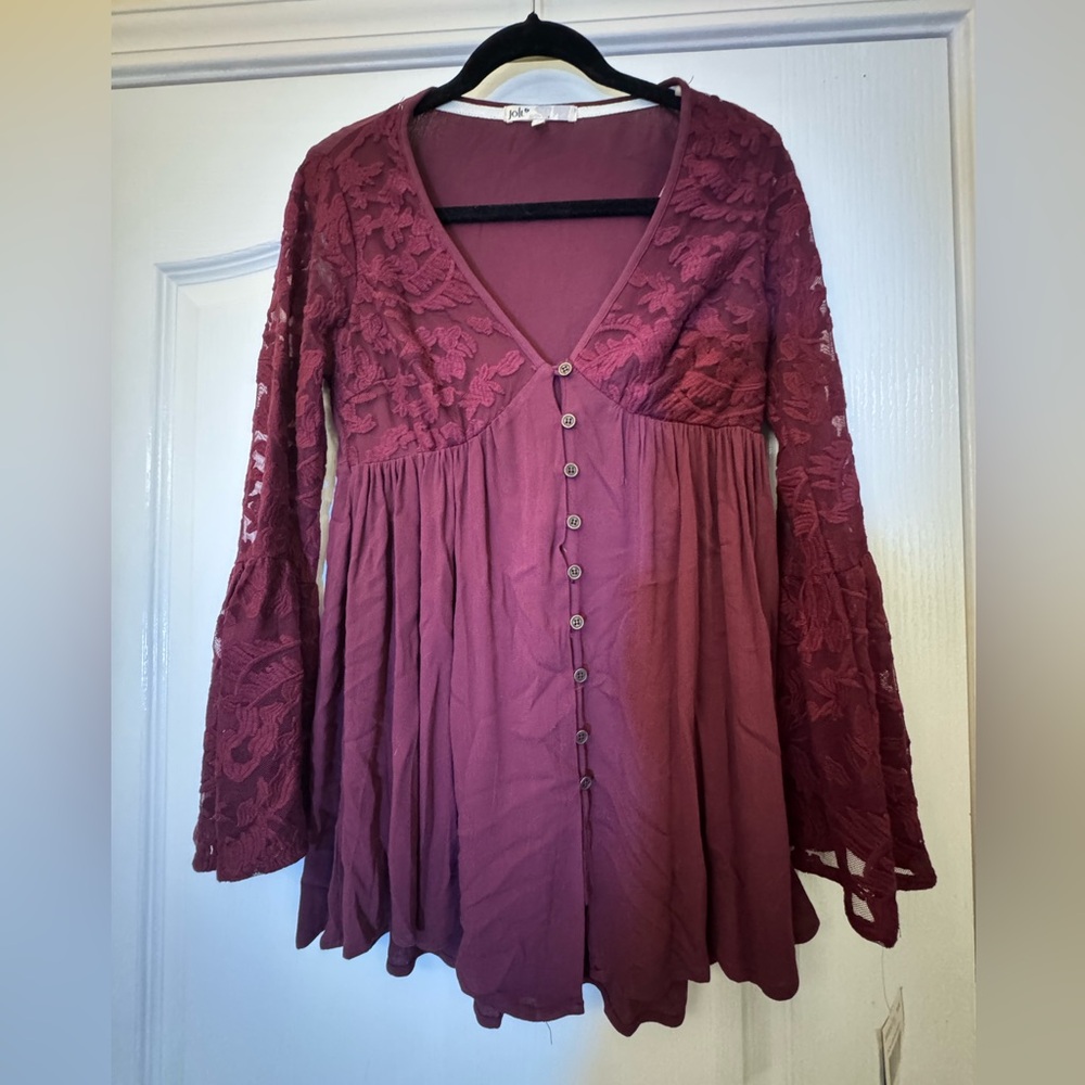 Jolt Maroon Lace Sleeve Top